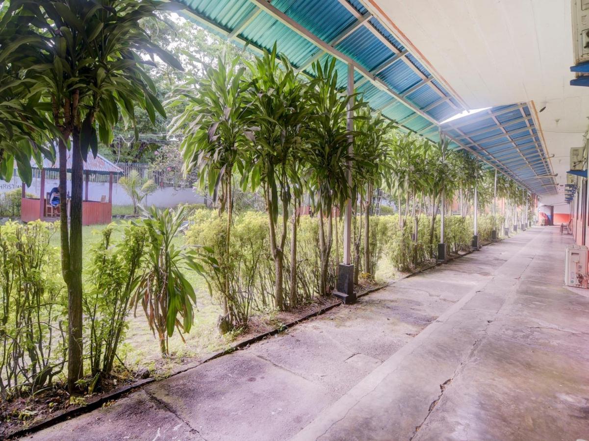 Oyo 3424 Bitung Plaza Hotel 2*